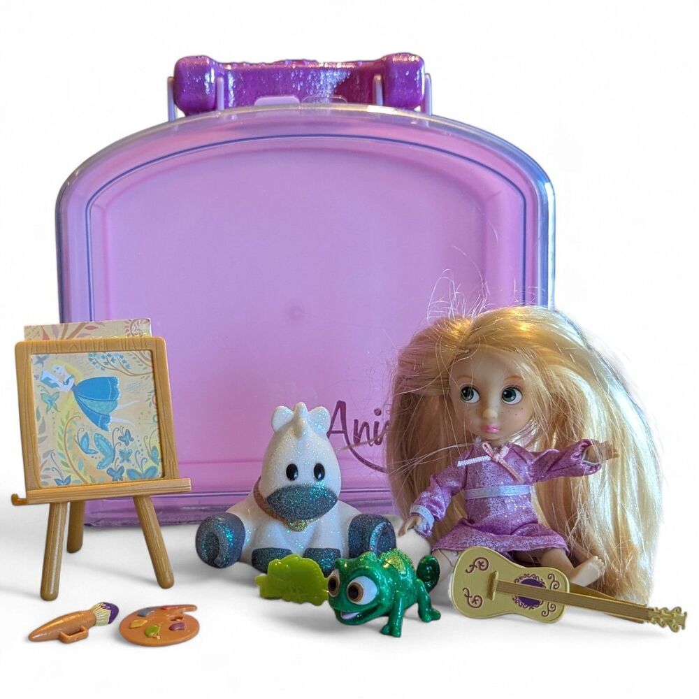Disney Animators' Collection Rapunzel Doll Playset Blonde Hair Green Eyes